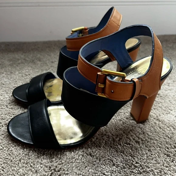 Coach block heel size 8 - Picture 2 of 4